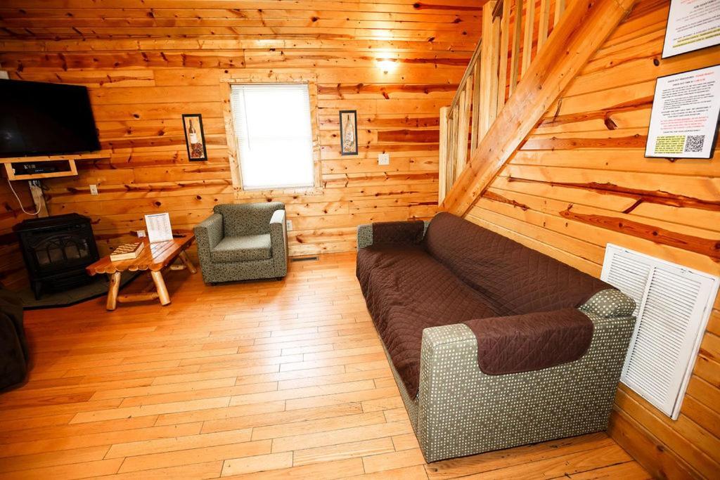 The Cabins At Pine Haven - Beckley Beaver Exteriér fotografie